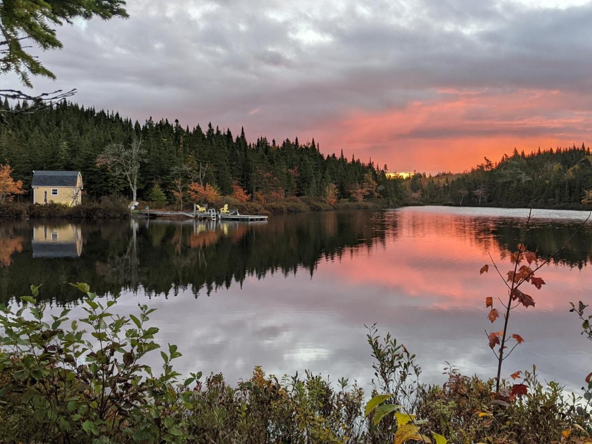 Fiddler'S Lake Escape Gabarus Exterior photo